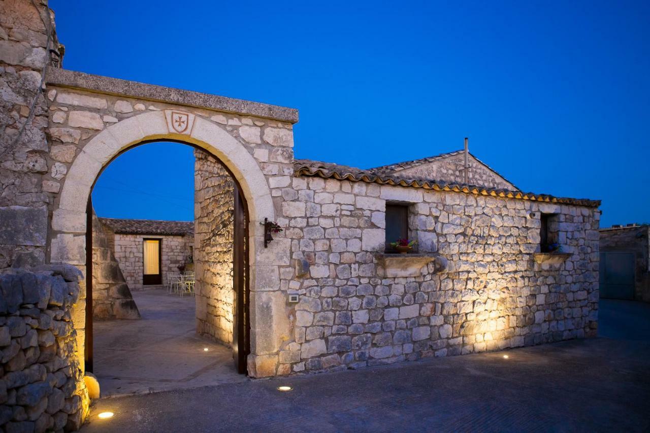 Hostal Casale del Coccio Scicli Exterior foto